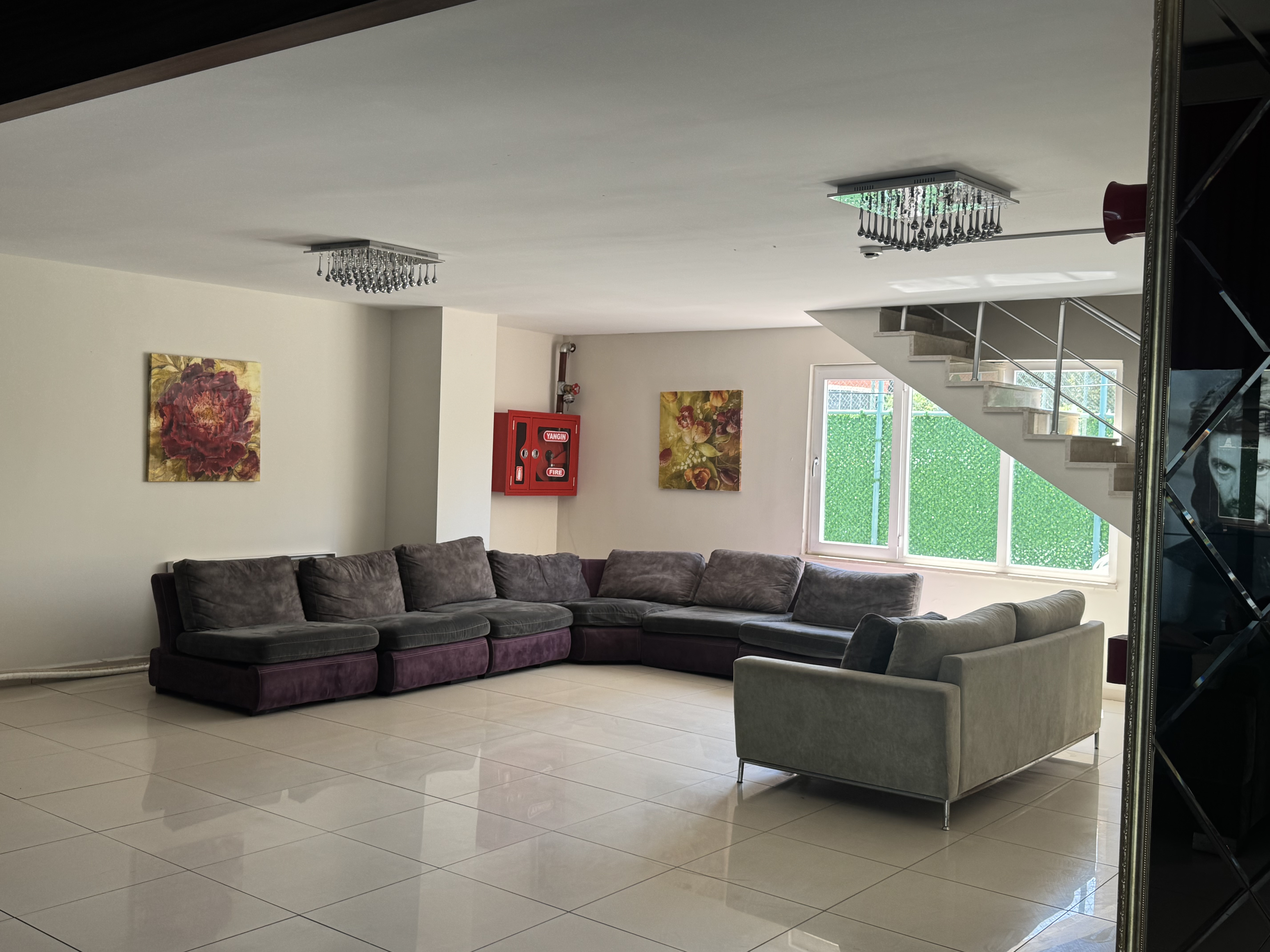 Mahmutlar öğrenci apartı tesis iç görünümü